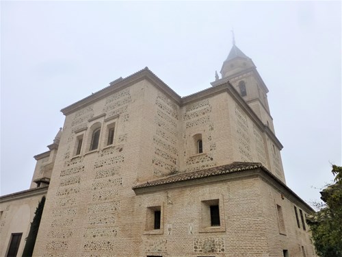 アルハンブラ宮殿のサンタマリア教会