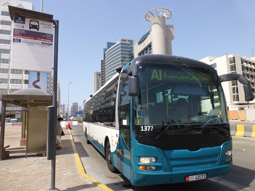 アラブ首長国連邦・アブダビのバス