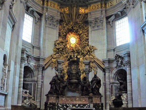 バチカン市国のサン・ピエトロ大聖堂の聖ペテロの司教座