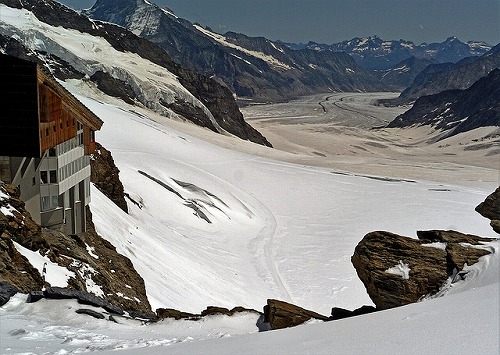 スイスのユングフラウヨッホにあるアレッチ氷河