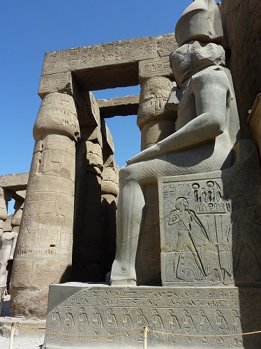 エジプト・ルクソールにあるルクソール神殿内部