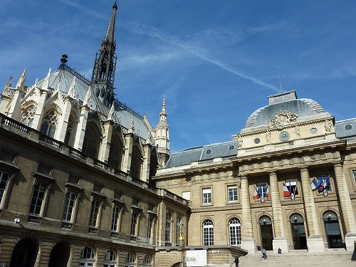 フランスのパリにある最高裁判所