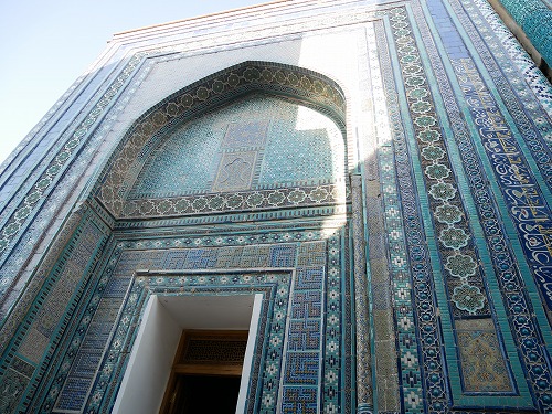 シャーヒズィンダ廟群のアミールゾダ廟