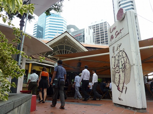 シンガポールのラオ・パ・サ・フェスティバル・マーケット