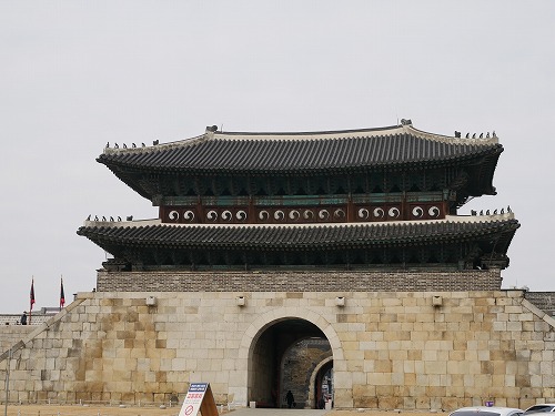 水原華城の長安門